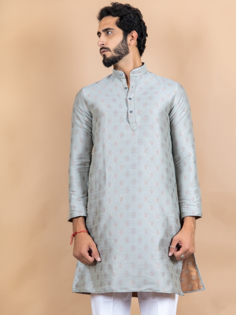 

Tistabene Men Grey Ethnic Motifs Embroidered Kurta