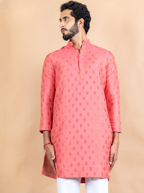 

Tistabene Men Pink Ethnic Motifs Cotton Kurta