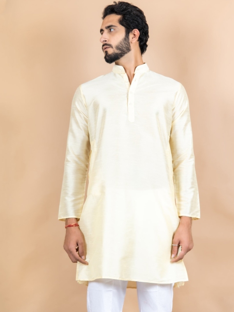 

Tistabene Men Yellow Solid Silk Kurta