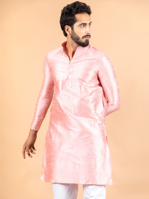 

Tistabene Men Pink Solid Kurta