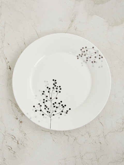 

Home Centre White & Black 1 Pieces Floral Printed Porcelain Glossy Plates