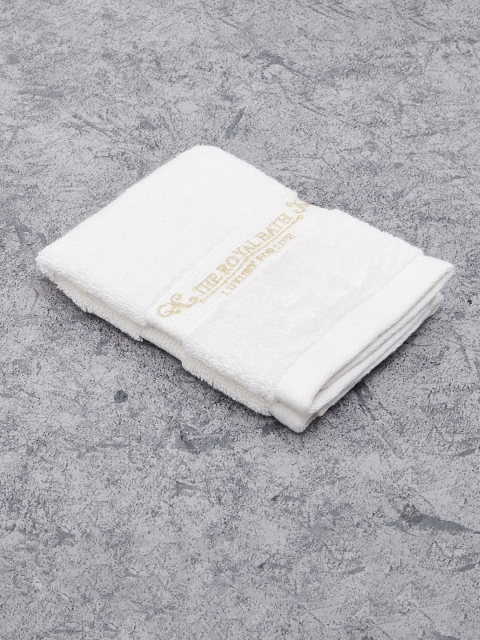 

Home Centre White Solid 550 GSM Cotton Face Towel