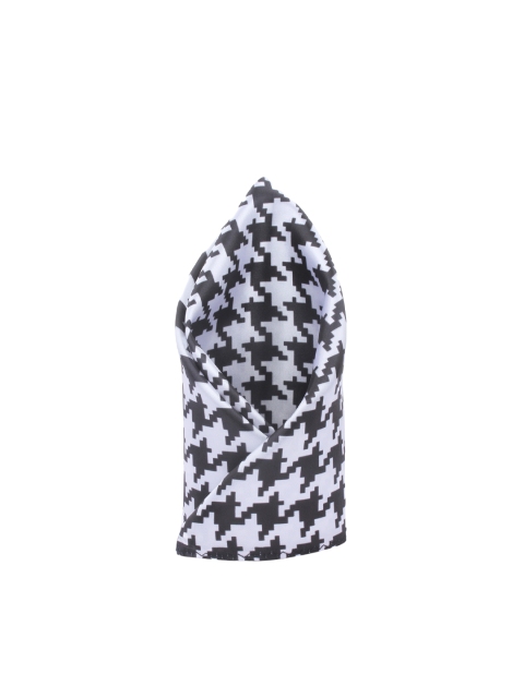 

Alvaro Castagnino White & Black Houndstooth Print Pocket Square