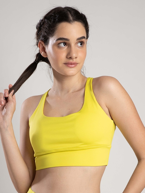 

SKNZ Women Yellow Solid Non Padded Anti Bacterial Sports Bra