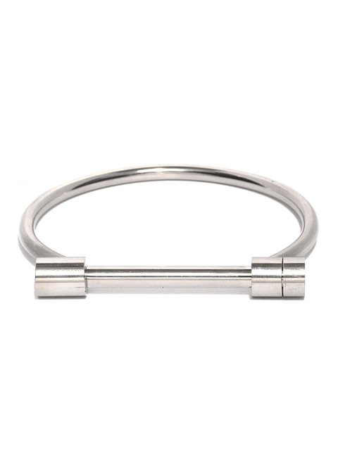 

The Bro Code Men Silver-Toned Dumb-Bell-Shaped Bracelet