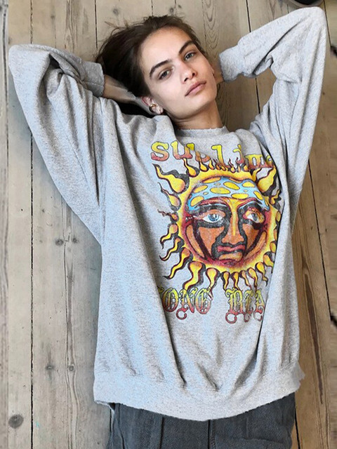 

La Aimee Women Grey Print Extended Sleeves Top