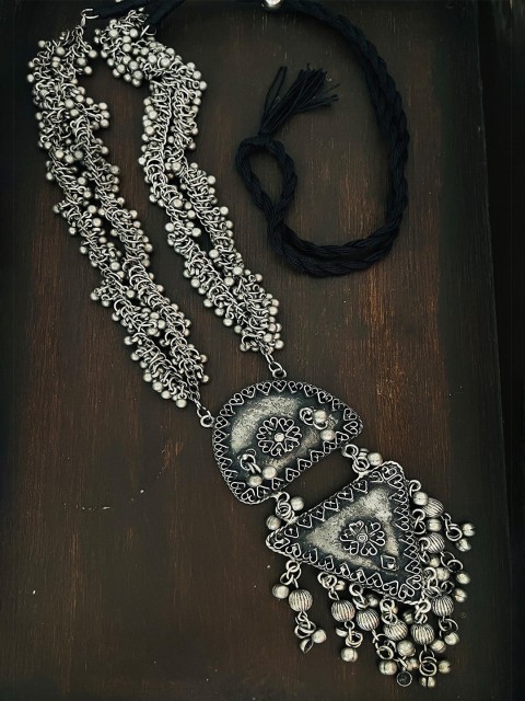 

The Opal Factory Silver Plated Oxidised Necklace