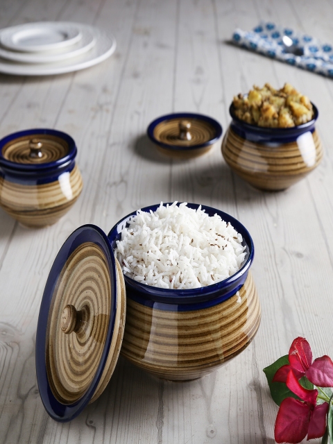 

Unravel India Set of 3 Brown Handpainted Serving Bowls
