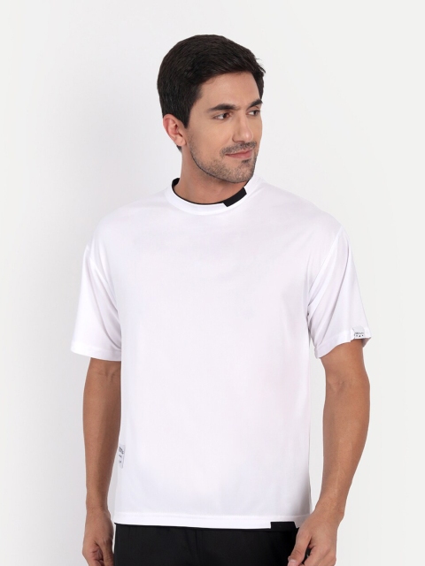 

CLAFOUTIS Men White Relaxed Fit Polyester Casual T-shirt