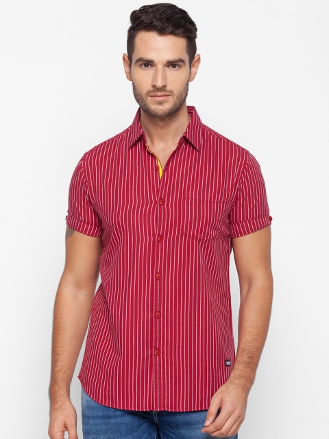 

SPYKAR Men Red Slim Fit Striped Casual Shirt
