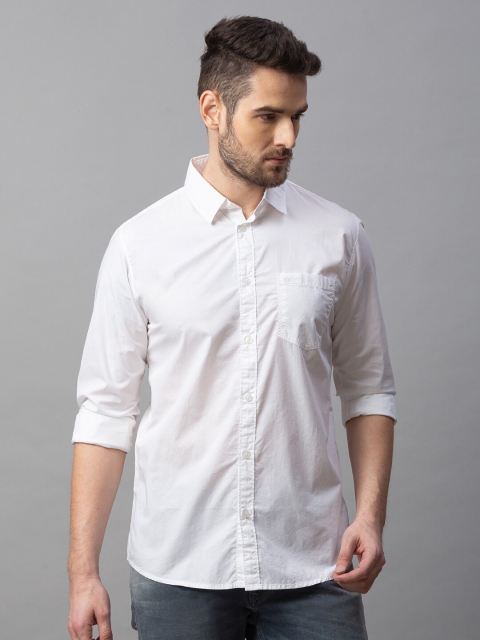 

SPYKAR Men White Slim Fit Casual Shirt