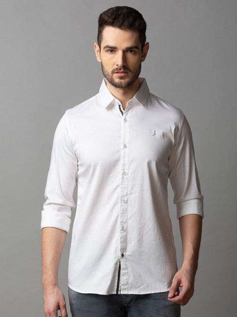 

SPYKAR Men White Solid Slim Fit Cotton Casual Shirt