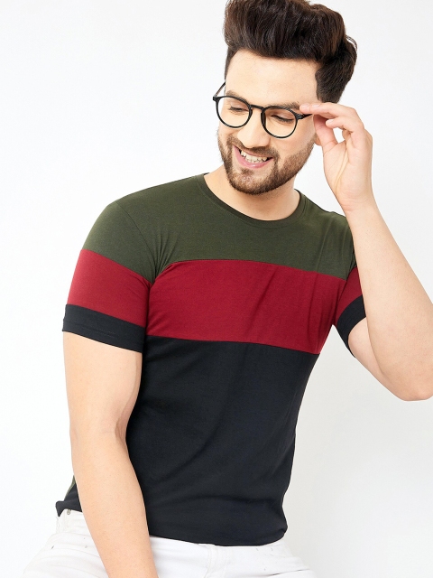 

GESPO Men Black & Red Colourblocked T-shirt