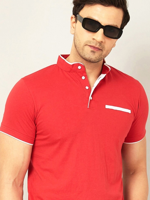

GESPO Men Red & White Mandarin Collar T-shirt