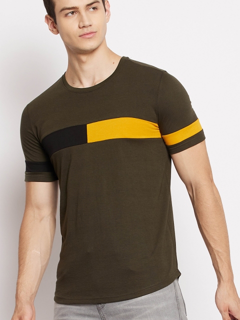 

GESPO Men Green & Yellow Colourblocked T-shirt