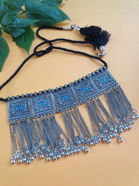 

FIROZA Silver-Toned & Blue Brass Choker Necklace