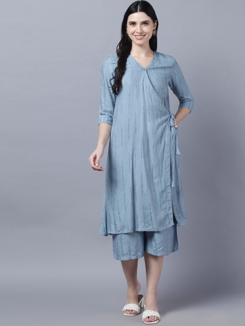 

Myshka Women Grey Ethnic Motifs Layered Kurta with Palazzos