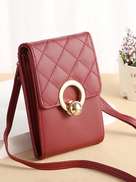 

Diva Dale Women Maroon PU Structured Sling Bag with Quilted