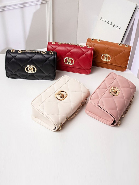 

Diva Dale Red PU Structured Handheld Bag
