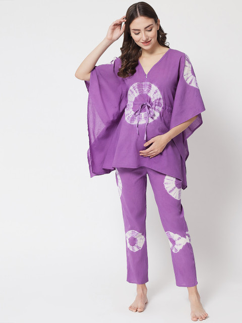 

Aujjessa Women Purple & White Printed Night suit
