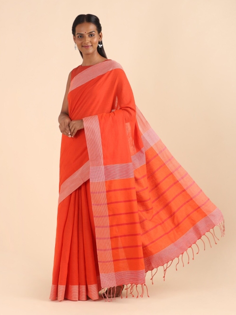

Taneira Red & Off White Pure Cotton Saree
