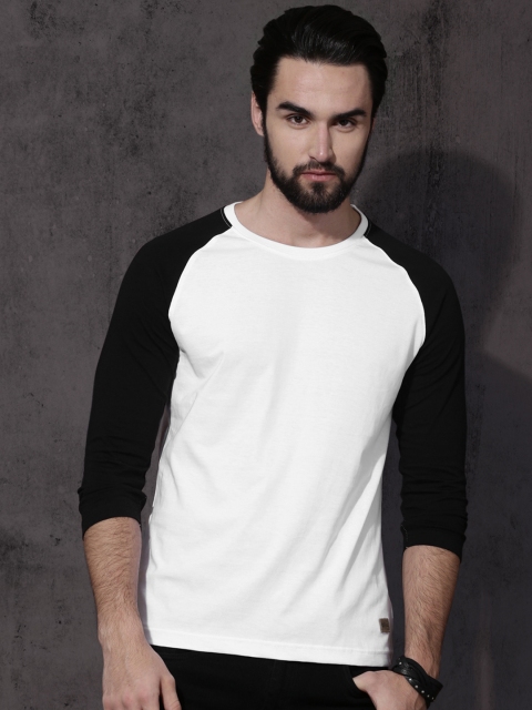 

Roadster Men White Solid Round Neck Pure Cotton T-shirt
