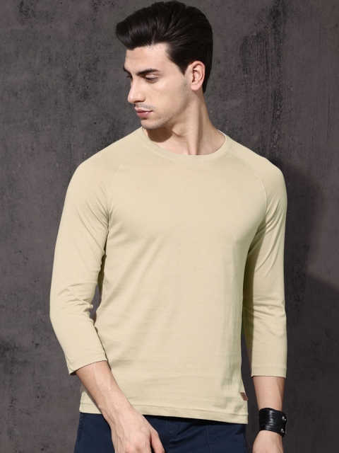 

Roadster Men Beige Solid Round Neck Pure Cotton T-shirt