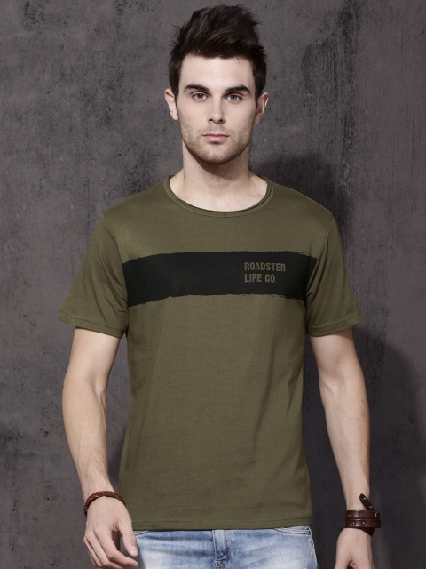 

Roadster Men Brown Printed Round Neck T-shirt