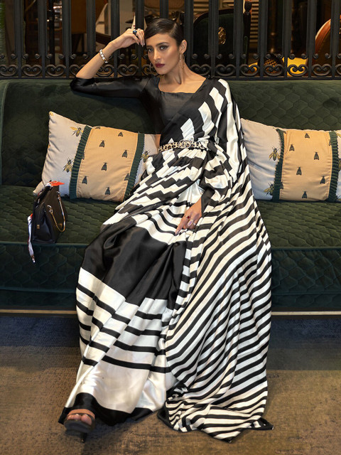 

Mitera Off White & Black Abstract Printed Saree