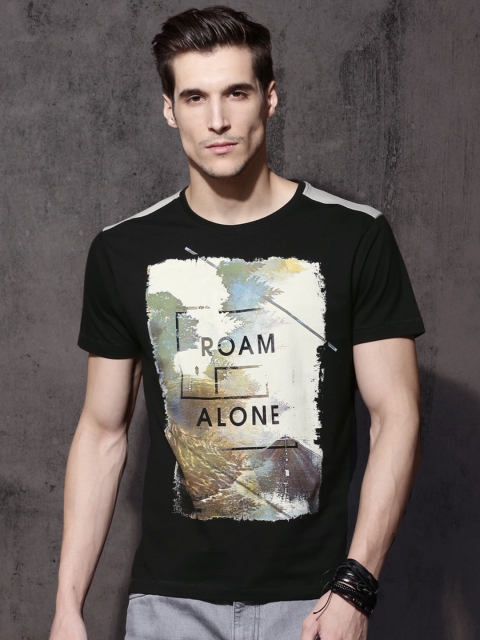 

Roadster Men Black Printed Round Neck T-shirt