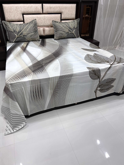 

Pure Decor Unisex Brown Bedsheets