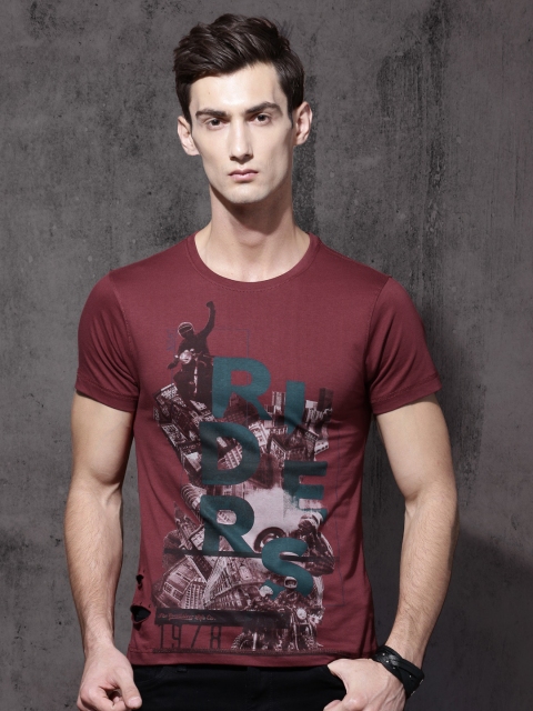 

Roadster Men Maroon Printed Round Neck T-shirt