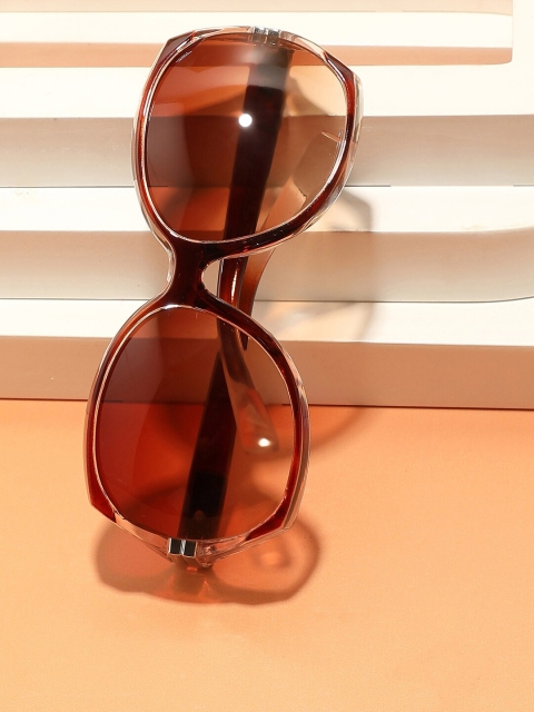 

HAUTE SAUCE by Campus Sutra Women Oversized Sunglasses with Polarised Lens, Brown