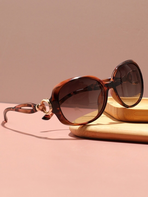 

HAUTE SAUCE by Campus Sutra Women Brown Lens & Brown Oversized Sunglasses with Polarised Lens