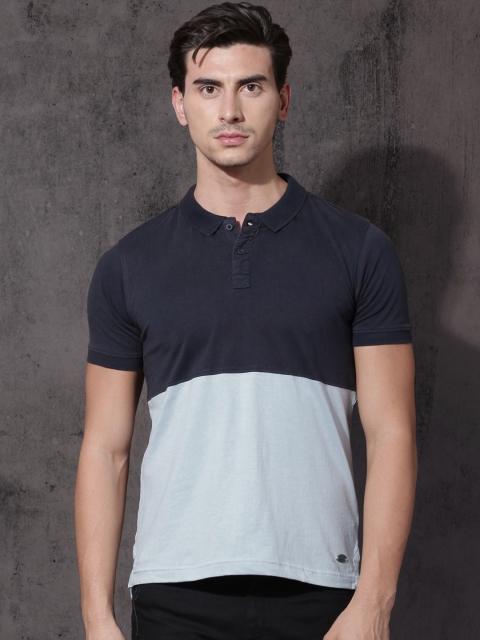 

Roadster Men Grey Colourblocked Polo Collar T-shirt