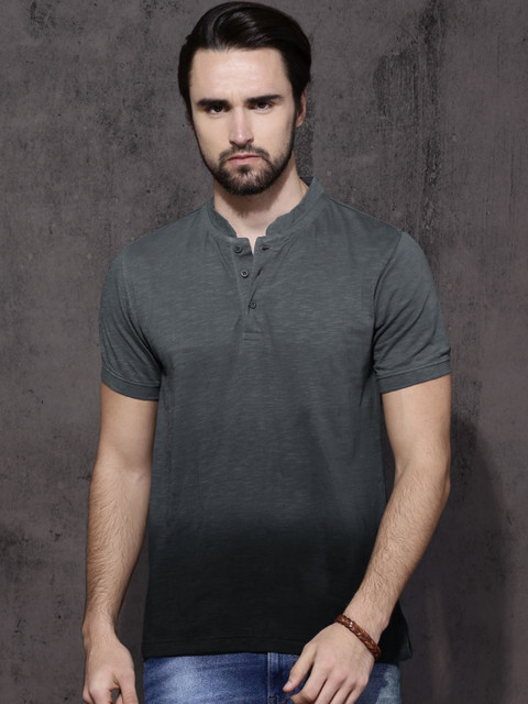 

Roadster Men Grey Dyed Henley Neck T-shirt