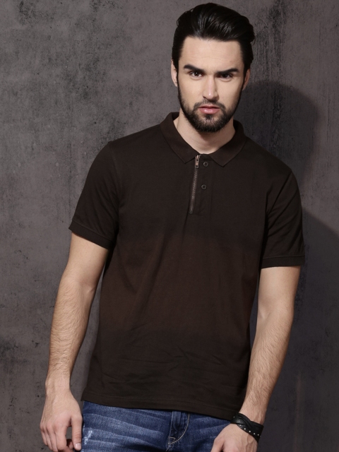 

Roadster Men Coffee Brown Solid T-shirt