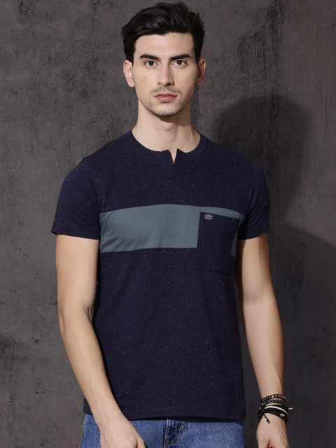 

Roadster Men Navy Blue Neps T-shirt