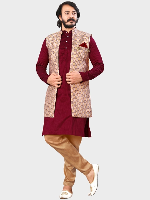 

amzira Men Cream-Coloured Kurta with Pyjama With Long Ethnic Printed Jacket