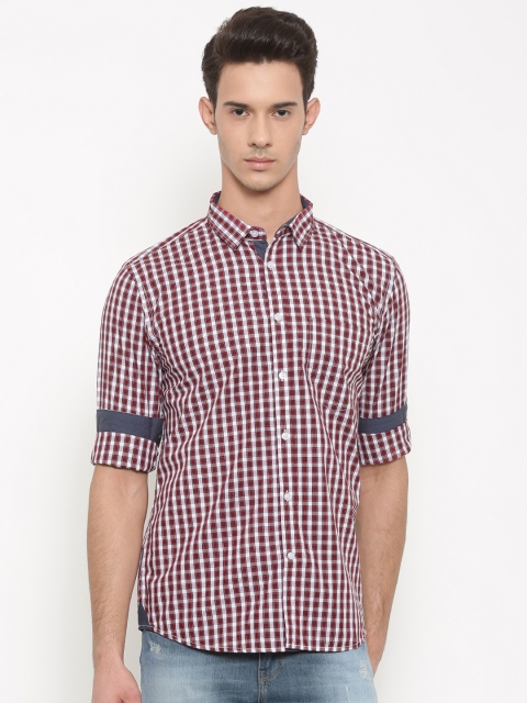 

Urban Nomad Men Maroon & White Slim Fit Checked Casual Shirt