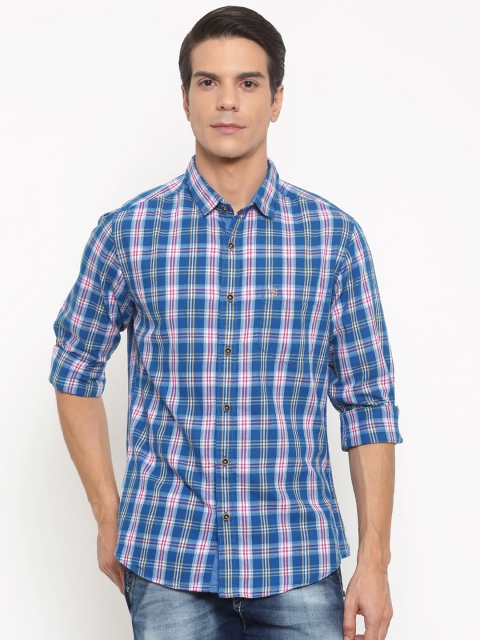 

The Indian Garage Co Men Blue & Magenta Slim Fit Checked Casual Shirt