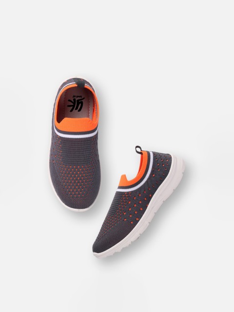 

YK Unisex Kids Grey Slip-On Sneakers
