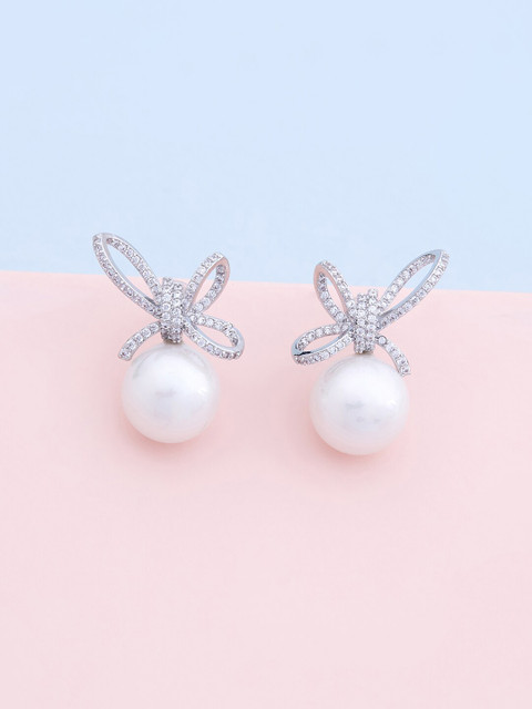 

Kushal's Fashion Jewellery White & Silver-Plated Spherical Pearl Studs Earrings