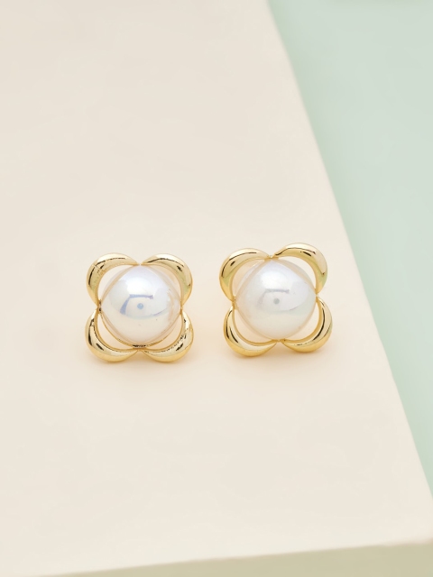 

Kushal's Fashion Jewellery Gold-Toned & White Floral Studs Earrings