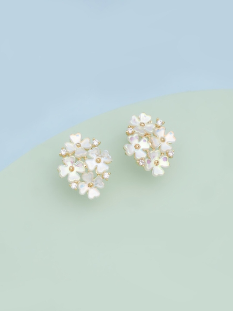 

Kushal's Fashion Jewellery Women Gold Plated White Floral Studs Earrings