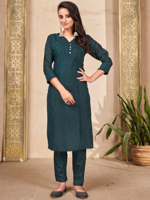 

SHOPGARB Women Green Embroidered Kurta with Trousers