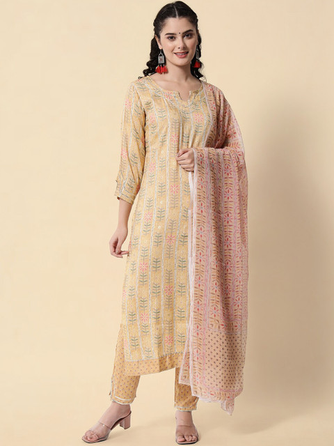 

VredeVogel Women Mustard Yellow Ethnic Motifs Gotta Patti Kurta with Trouser & Dupatta