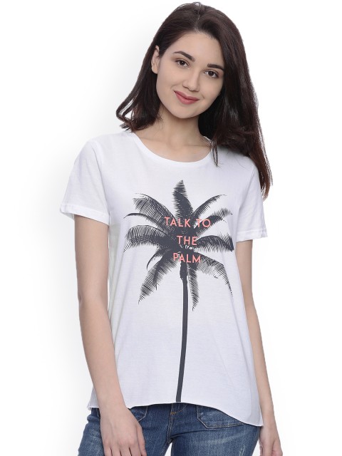 

EVAH LONDON Women White Printed Round Neck T-shirt