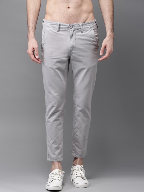 

HERE&NOW Men Grey Slim Fit Solid Cropped Chinos
