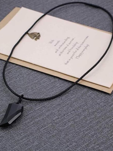 

UNIVERSITY TRENDZ Black Silver-Plated Strak Pendant